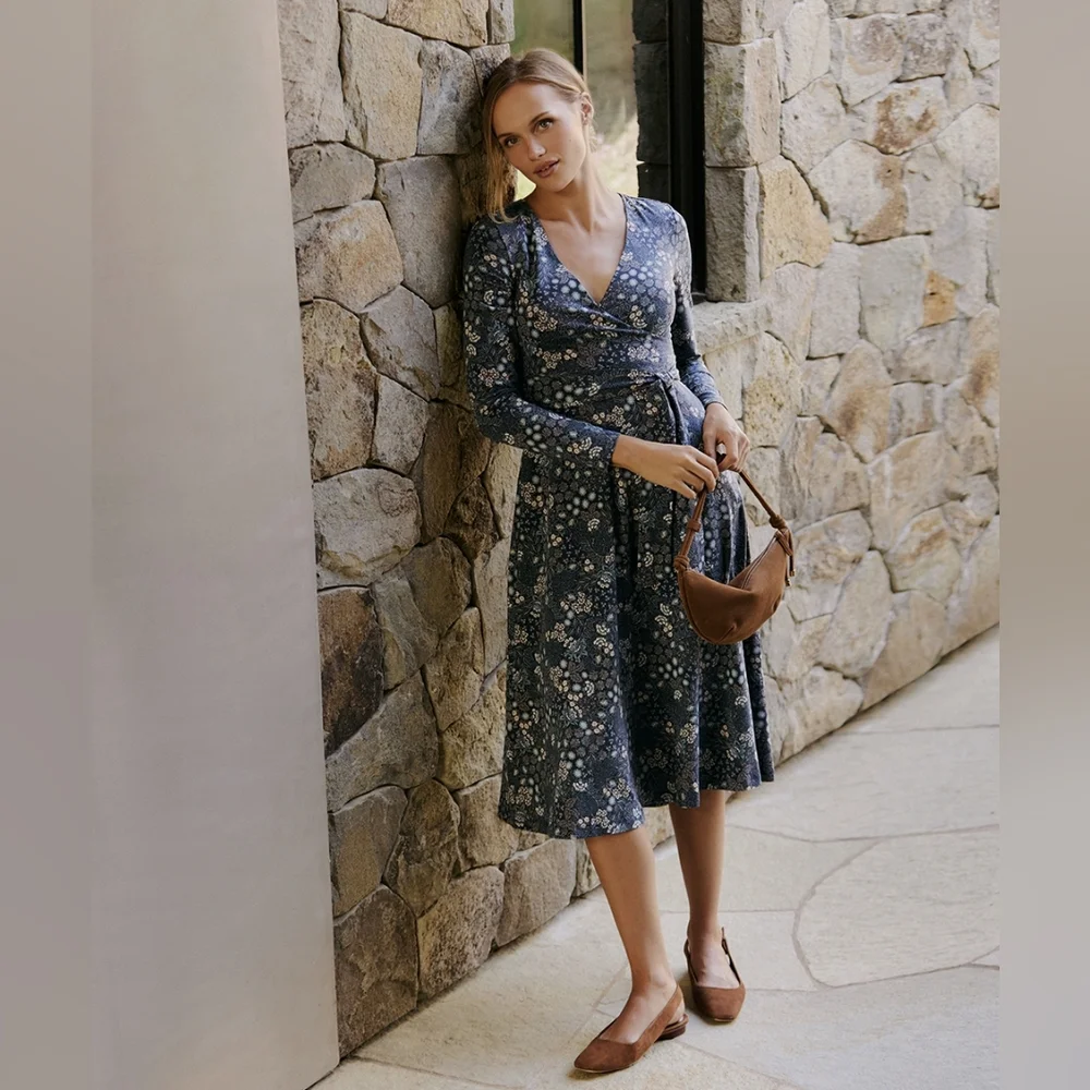 NWOT Pact Organic Fit & Flare Wrap Dress in Mountain Meadow Midnight Blue size M - Picture 2 of 5